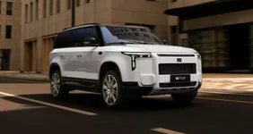 Сборка «российского Range Rover» стартует в этом году. Будете брать.webp