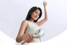 Рисовые гении из Xiaomi выпустили релакс-расчёску с подогревом..webp